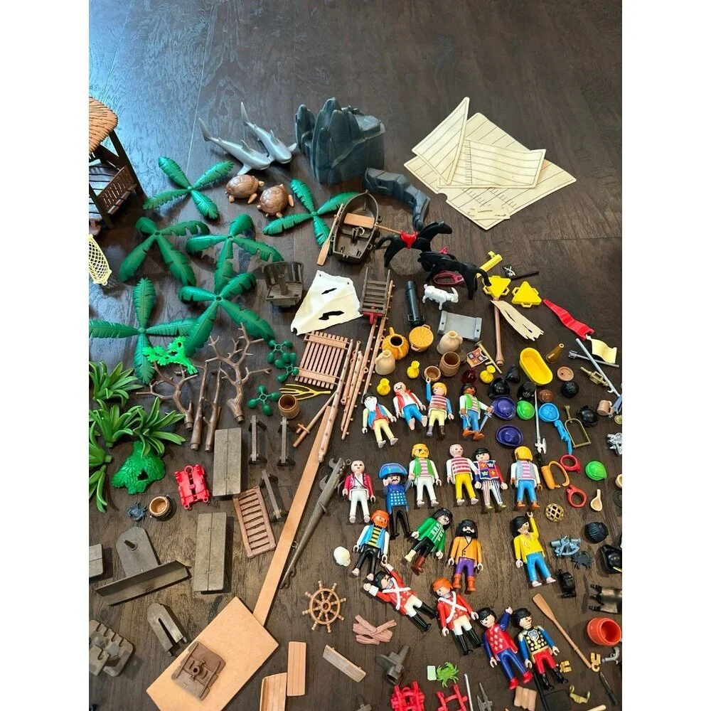 Play‎ mobile parts bundle